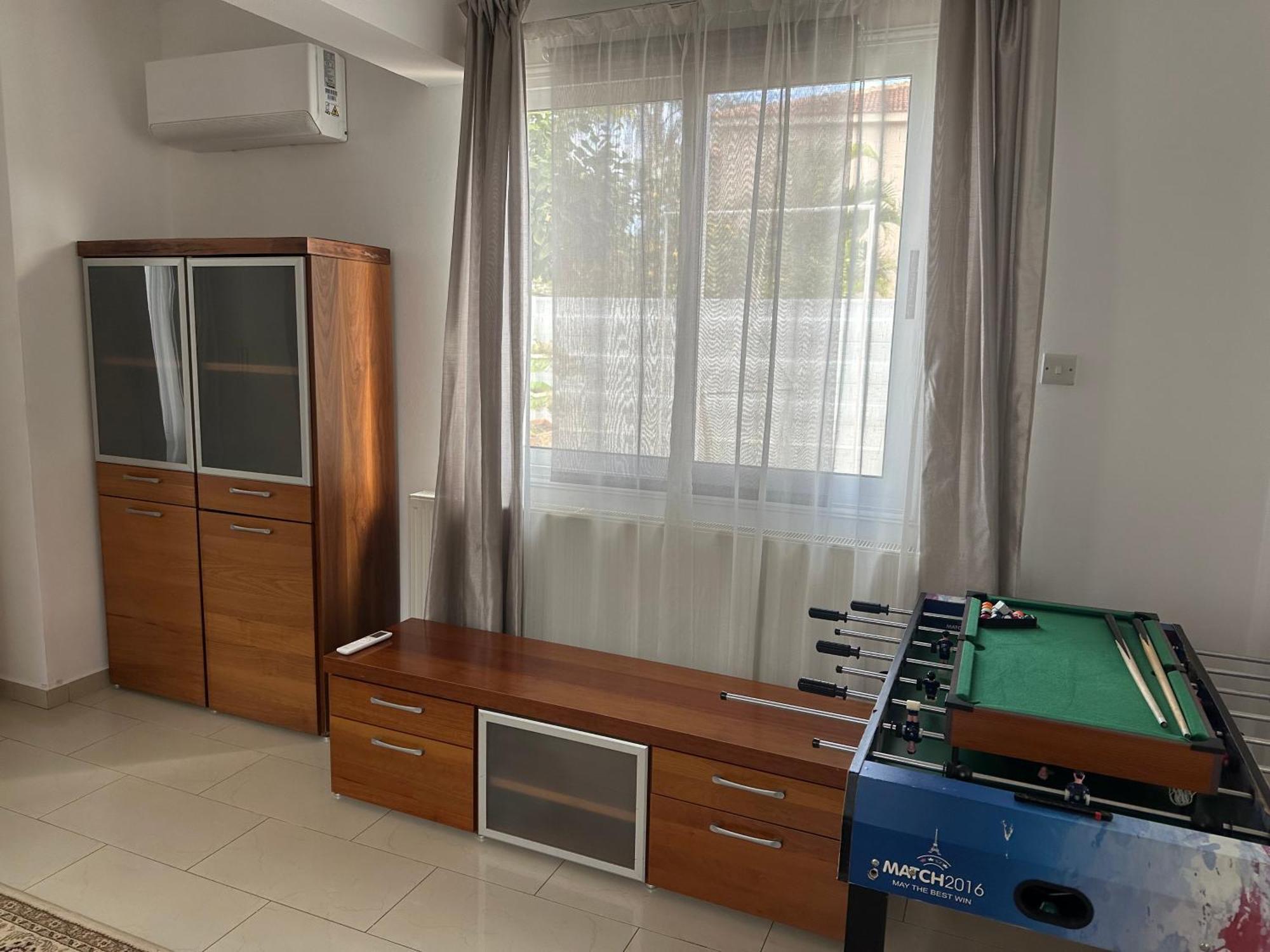 Villa Andy-350 M From The Beach ラルナカ エクステリア 写真
