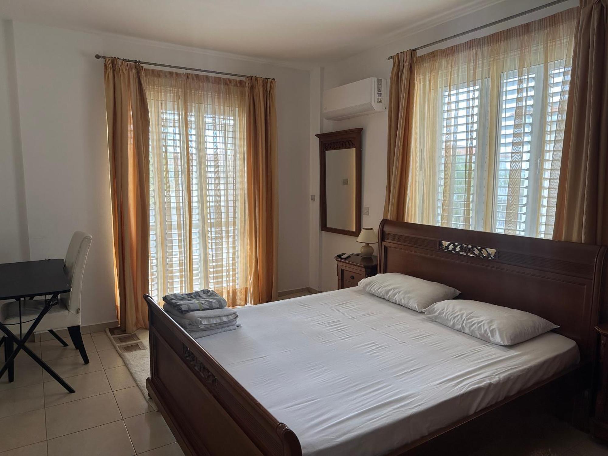 Villa Andy-350 M From The Beach ラルナカ エクステリア 写真